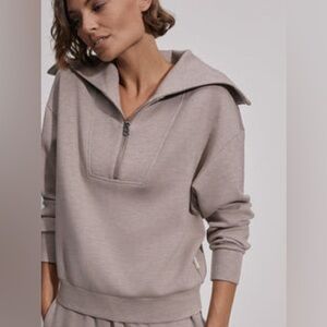 Varley Yates Half Zip Taupe Sweatshirt